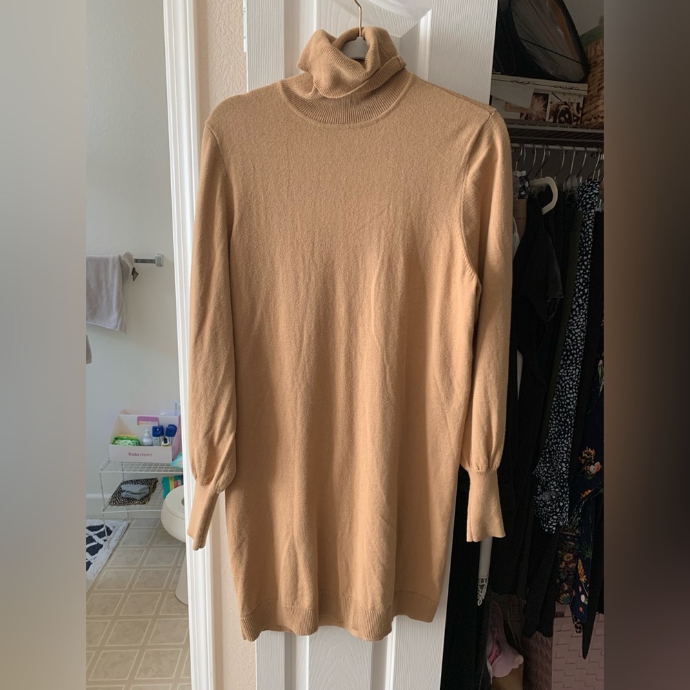 WAYF turtle neck sweater dress - tan size medium